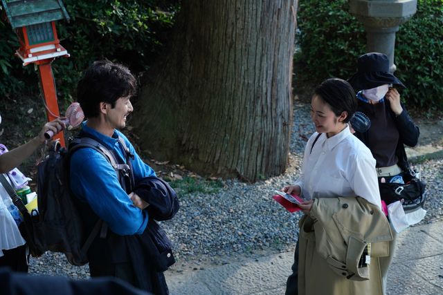 『シン・ゴジラ』庵野秀明が友情出演！『映画　イチケイのカラス』メイキング写真（全10枚）（9枚目）