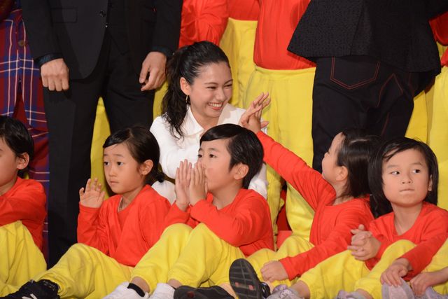 GACKT＆二階堂ふみらが華やかに登場！『翔んで埼玉　～琵琶湖より愛をこめて～』初日舞台あいさつ（2枚目）