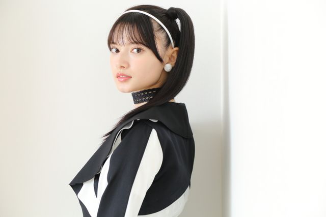 「仮面ライダーギーツ」ミステリアスなナビゲーター！青島心インタビュー撮り下ろしカット：フォトギャラリー