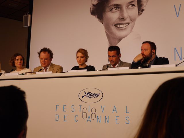 ベン・ウィショーがファンサービス！映画『ザ・ロブスター（原題） / The Lobster 』カンヌ公式会見フォトギャラリー（11枚目）