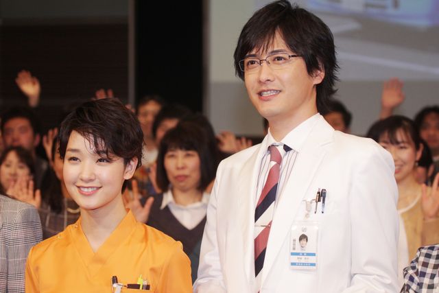 剛力彩芽、シングルマザーの医師役に挑戦！ドラマ「ドクターカー」記者会見ギャラリー（4枚目）