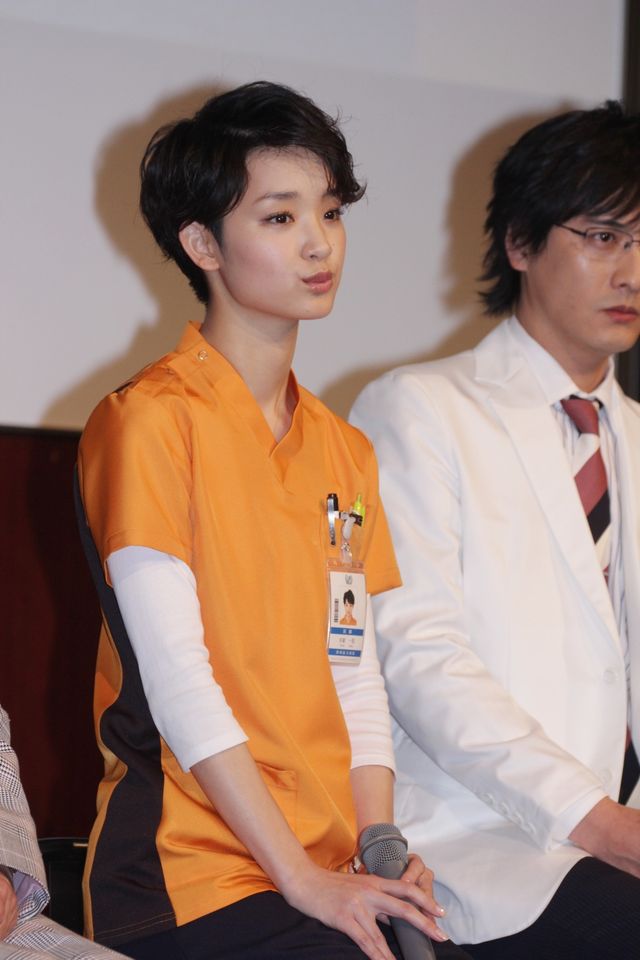 剛力彩芽、シングルマザーの医師役に挑戦！ドラマ「ドクターカー」記者会見ギャラリー（5枚目）