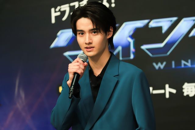 ウイングマン登場！実写ドラマ「ウイングマン」記者会見：フォトギャラリー