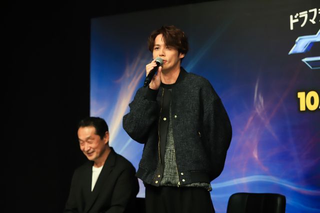 ウイングマン登場！実写ドラマ「ウイングマン」記者会見（6枚目）