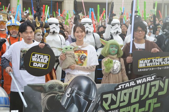 「スター・ウォーズの日」マンダロリアン＆ダース・ベイダーも登場！みなとみらいでファン約3,000人が祝福（2枚目）