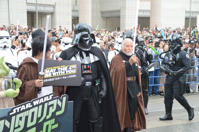 「スター・ウォーズの日」マンダロリアン＆ダース・ベイダーも登場！みなとみらいでファン約3,000人が祝福（21枚目）