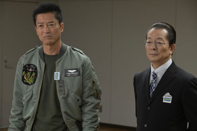 特命係vs卑劣な通り魔！「相棒season21」第7話「砂の記憶」（2枚目）