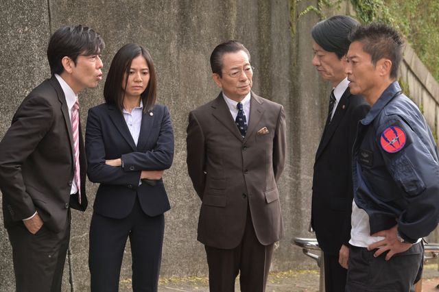 特命係vs卑劣な通り魔！「相棒season21」第7話「砂の記憶」（4枚目）