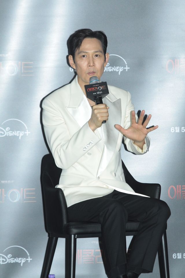 イ・ジョンジェの反則級な笑顔！「スター・ウォーズ：アコライト」韓国記者会見（6枚目）