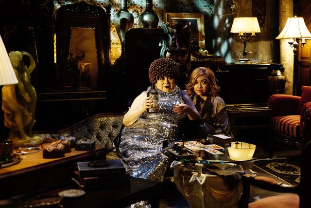 R15+の問題作『ばるぼら』劇中カット　ムネーモシュネーも！：フォトギャラリー