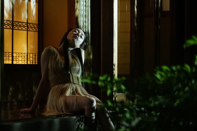 R15+の問題作『ばるぼら』劇中カット　ムネーモシュネーも！（3枚目）