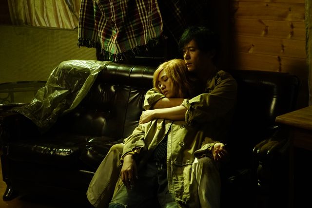 R15+の問題作『ばるぼら』劇中カット　ムネーモシュネーも！（9枚目）