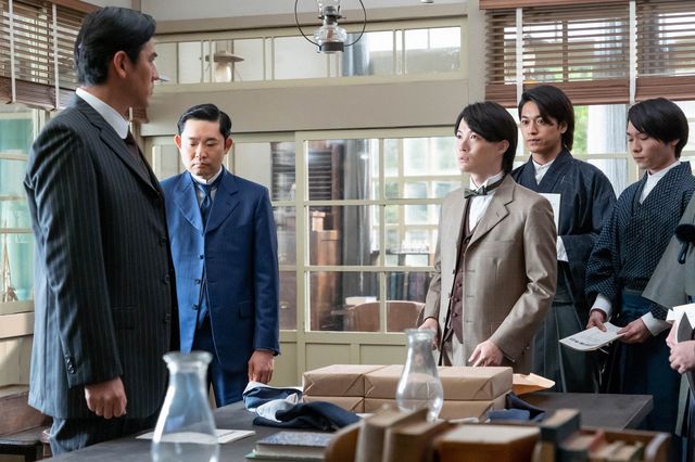 田邊教授は…「らんまん」第85回の場面写真：フォトギャラリー