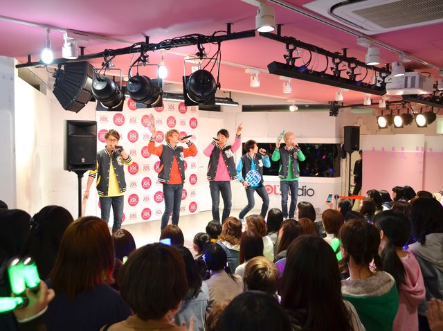 武田梨奈、BEE SHUFFLEに意外な告白？　「わたしはビンタされるほうが好き」　画像ギャラリー（9枚目）