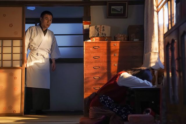 稔が怒りをあらわに…「カムカムエヴリバディ」第12回の場面写真（4枚目）