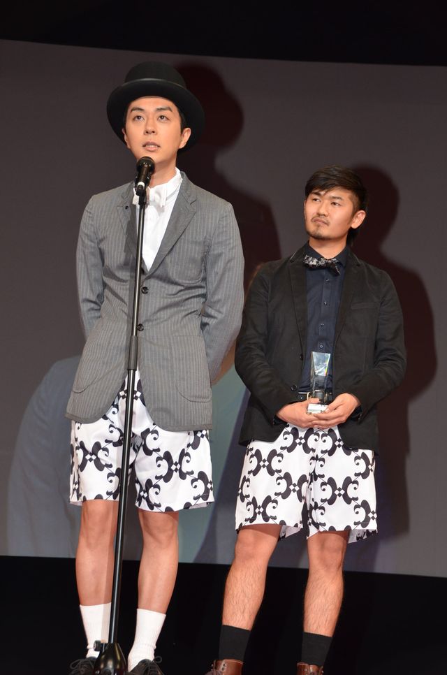 有村架純、キュートなワンピで登場！レッドカーペット＆アワードセレモニー写真ギャラリー（19枚目）