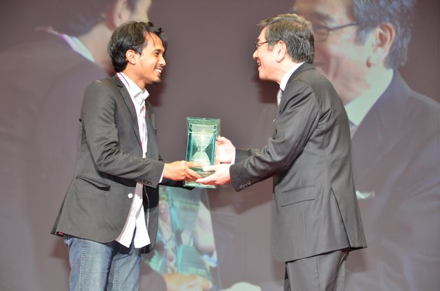 有村架純、キュートなワンピで登場！レッドカーペット＆アワードセレモニー写真ギャラリー（27枚目）