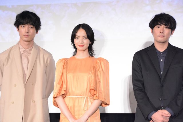 小松菜奈と坂口健太郎に「すごい美男美女」藤井道人監督、久々の再会（14枚目）