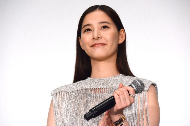 山崎賢人、初登壇の小栗旬＆佐久間由衣らと『キングダム　大将軍の帰還』初日舞台挨拶（13枚目）