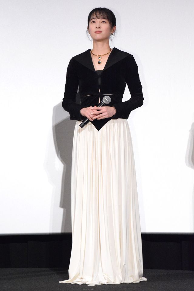 山崎賢人、初登壇の小栗旬＆佐久間由衣らと『キングダム　大将軍の帰還』初日舞台挨拶（18枚目）