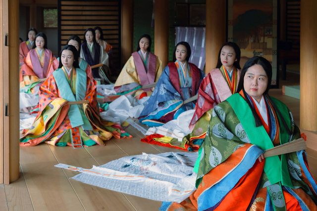 すでに怖い…彰子の女房たちがズラリ「光る君へ」第32回場面写真：フォトギャラリー