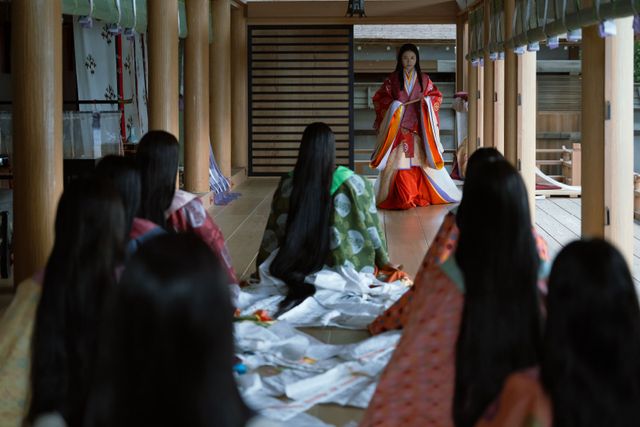 すでに怖い…彰子の女房たちがズラリ「光る君へ」第32回場面写真（6枚目）