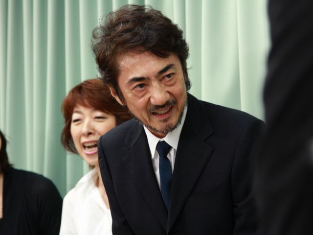 復帰に涙ぐむ市村正親……手術後初会見フォトギャラリー（9枚目）