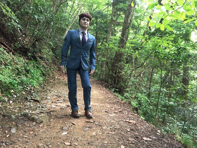 “ダニエル・ラドクリフ似の死体”の高尾山珍道中!?：フォトギャラリー