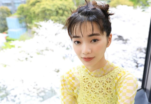 『不死身ラヴァーズ』見上愛インタビューカット（4枚目）