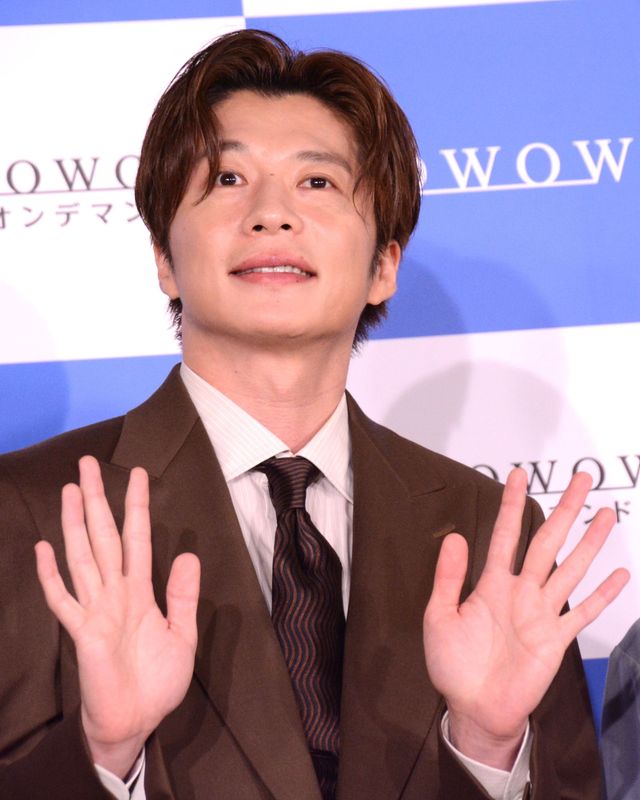 田中圭、三谷幸喜らと和気あいあいトーク！ドラマW「おい、太宰」 完成報告会（15枚目）