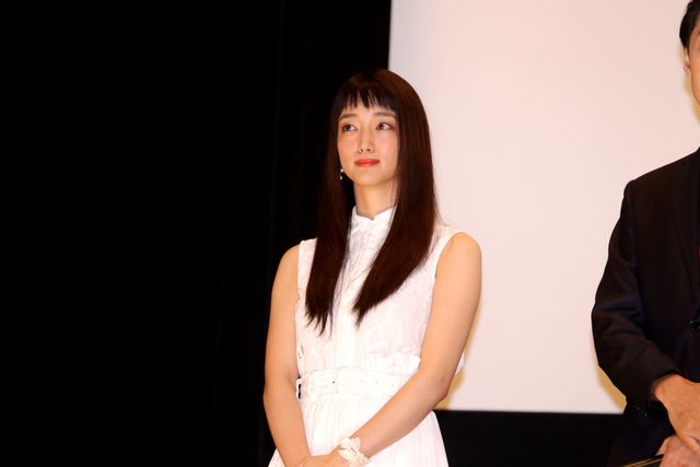 陣内孝則、監督作の完成披露に柳葉敏郎らと登場！映画『幸福のアリバイ～Picture～』完成披露舞台あいさつ ギャラリー（4枚目）