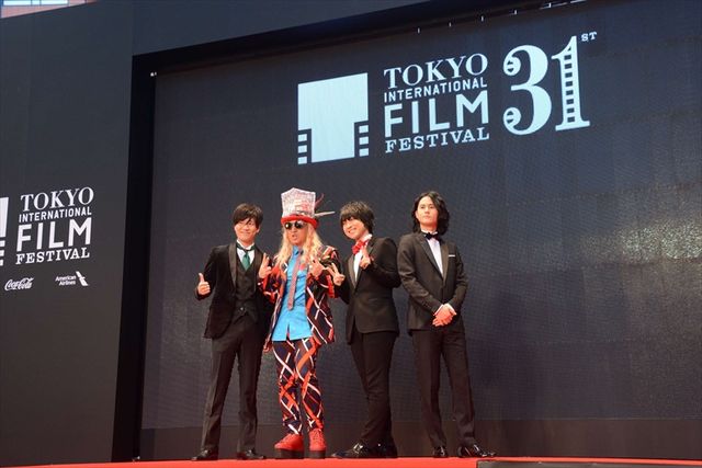 『PSYCHO-PASS サイコパス』声優・関智一、野島健児、東地宏樹、佐倉綾音もシックな装いで集結！（10枚目）