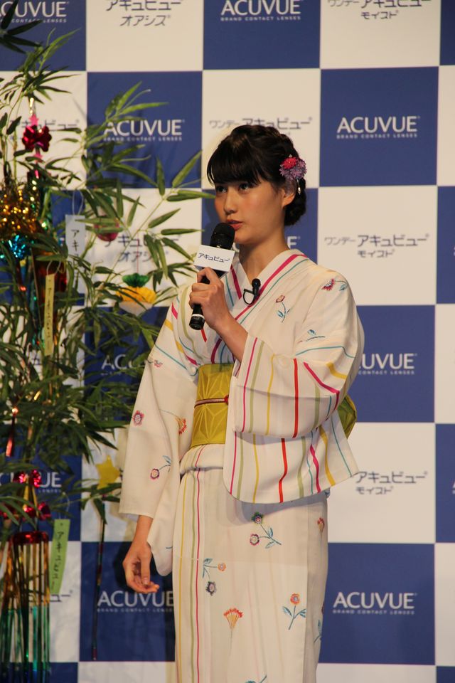 橋本愛出席！「『アキュビュー』夏応援イベント」フォトギャラリー（5枚目）