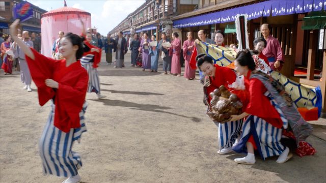 大文字屋VS若木屋のダンスバトル！「べらぼう」第12回場面写真（3枚目）