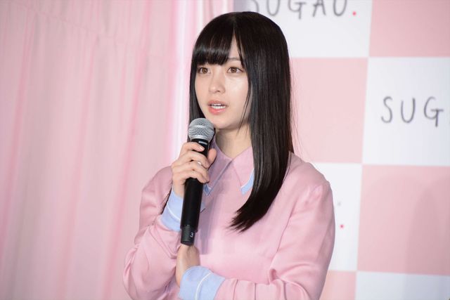 橋本環奈、ピンクの衣装がキュート！（4枚目）