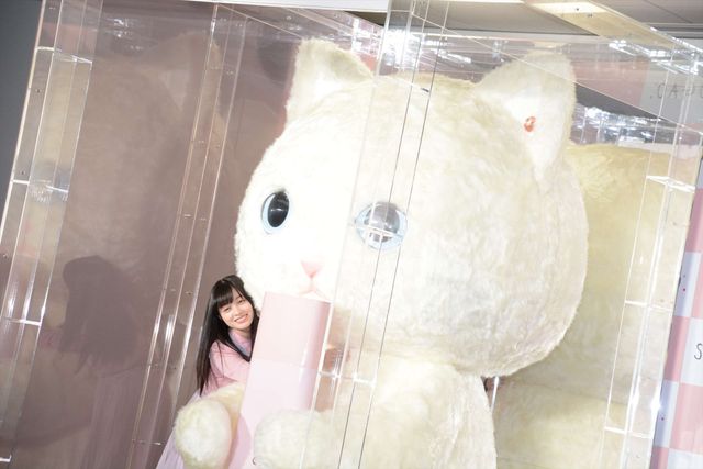 橋本環奈、ピンクの衣装がキュート！（8枚目）