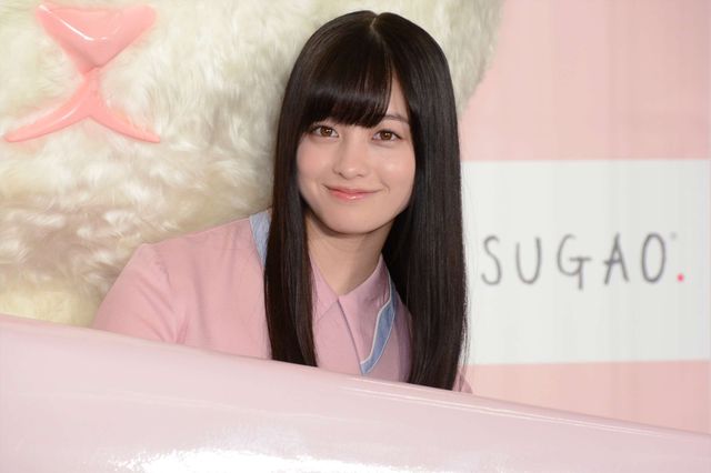 橋本環奈、ピンクの衣装がキュート！（13枚目）