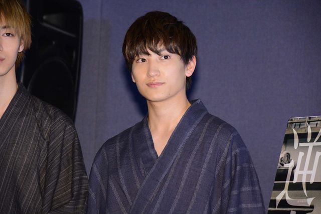 高杉真宙＆葵わかなら浴衣姿で登場！『逆光の頃』初日舞台あいさつ（8枚目）