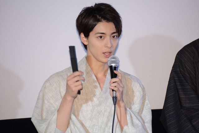 高杉真宙＆葵わかなら浴衣姿で登場！『逆光の頃』初日舞台あいさつ（24枚目）