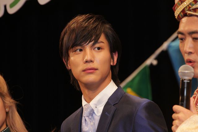 ローラと渡辺直美がセクシー対決？『映画ちびまる子ちゃん　イタリアから来た少年』舞台あいさつフォトギャラリー（5枚目）