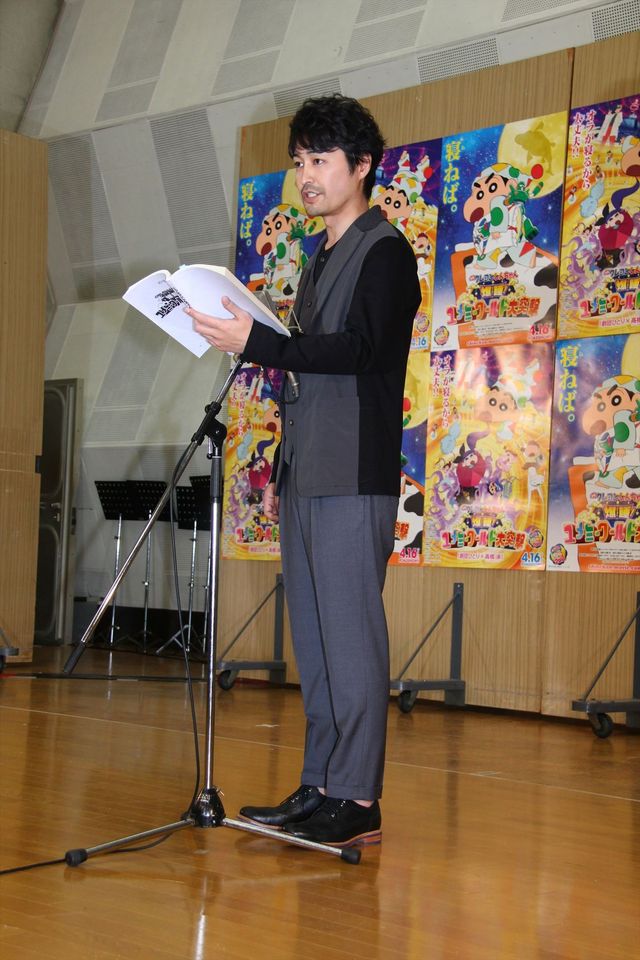 安田顕、吉瀬美智子が夫婦役！『映画クレヨンしんちゃん　爆睡！　ユメミーワールド大突撃』公開アフレコギャラリー（8枚目）