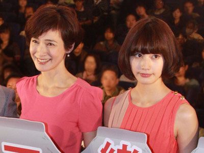 映画『HOME 愛しの座敷わらし』初日舞台あいさつフォトギャラリー（4枚目）