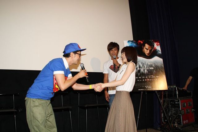 「S」Tシャツでスーパーマンになりきり！フォトギャラリー（6枚目）