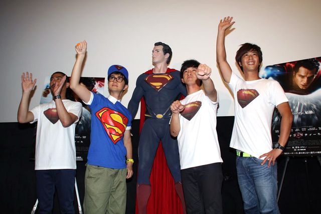 「S」Tシャツでスーパーマンになりきり！フォトギャラリー（10枚目）
