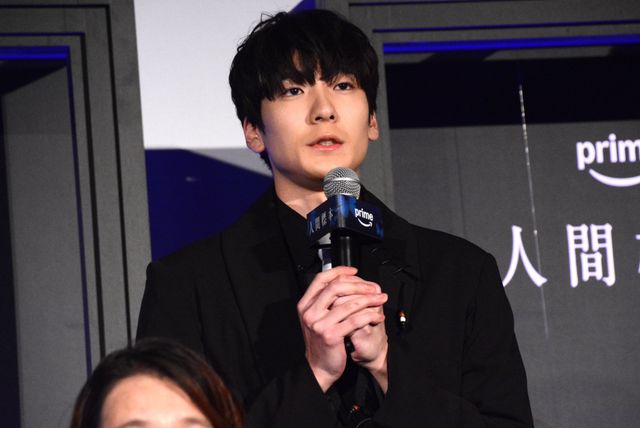 市川染五郎、荒木飛羽、山中柔太朗ら“世界で最も美しい蝶”をイメージした会場へ！「人間標本」プレミアイベント（13枚目）