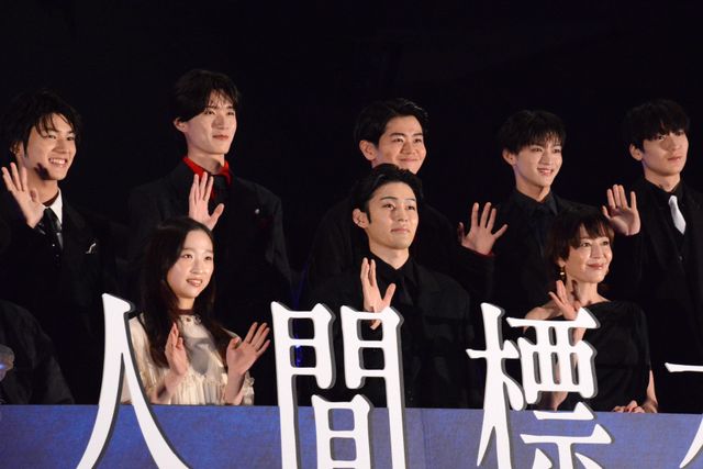 市川染五郎、荒木飛羽、山中柔太朗ら“世界で最も美しい蝶”をイメージした会場へ！「人間標本」プレミアイベント（29枚目）