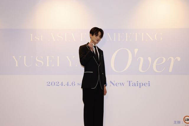 八木勇征の台北ファンミにEXILE AKIRAがサプライズで登場！（4枚目）