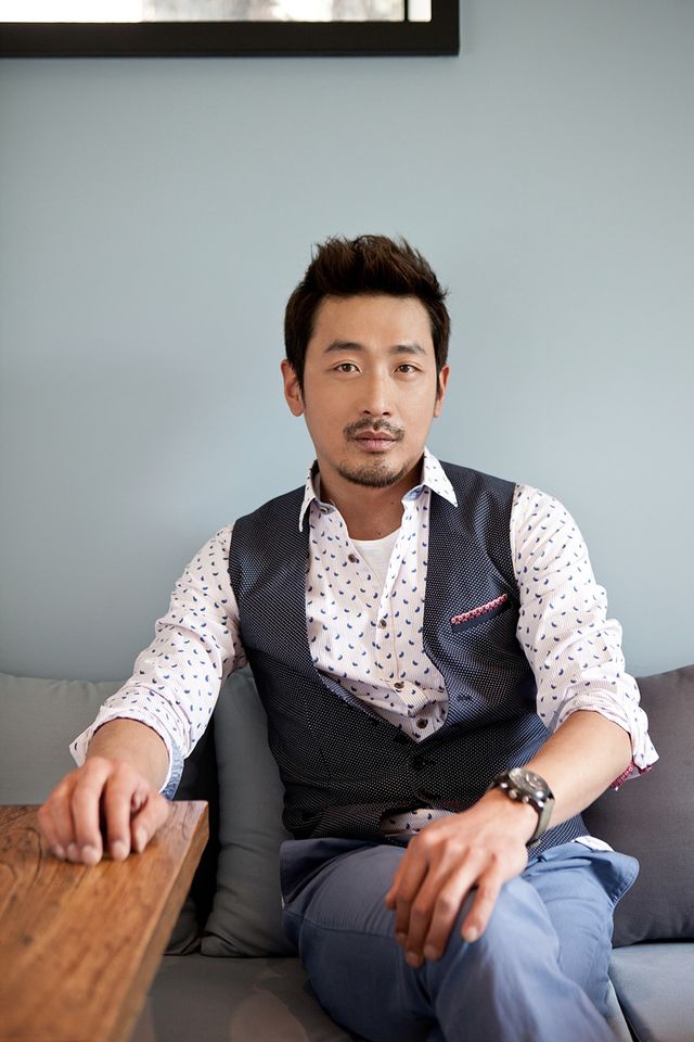 大人の渋さが良い！ハ・ジョンウギャラリー（2枚目）