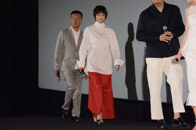 映画『焼肉ドラゴン』初日舞台あいさつ（5枚目）
