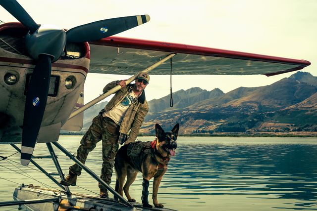 主役はブラピ&犬!画像は『ハート・オブ・ビースト』より